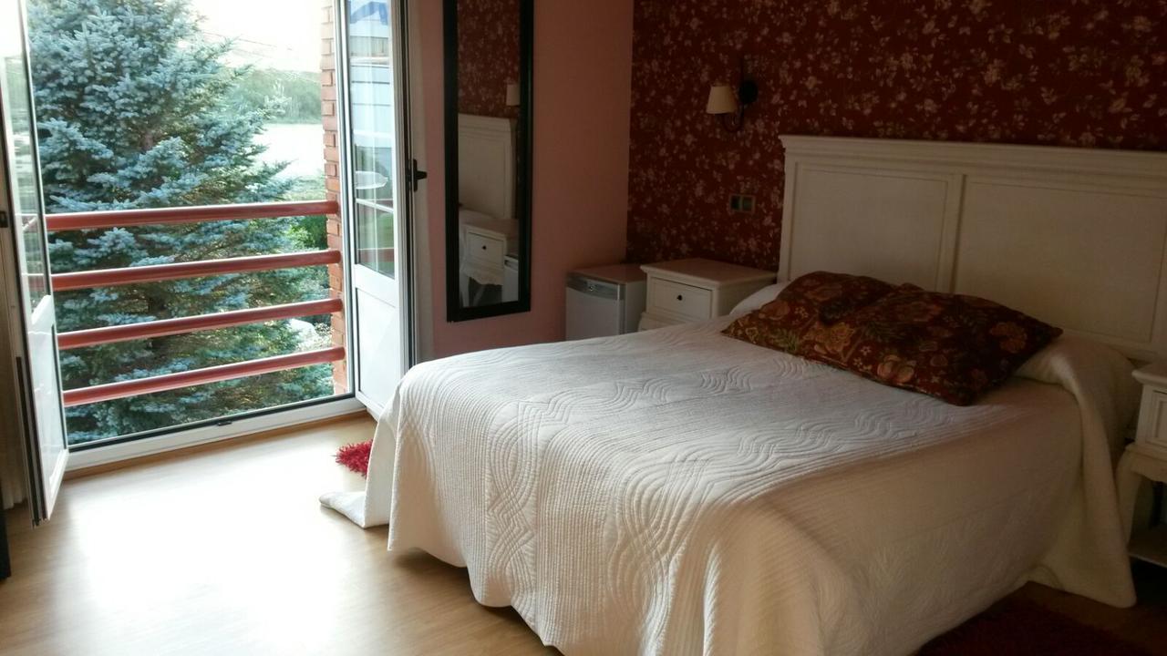 Hotel Casa Fernando II Rellayo Eksteriør billede